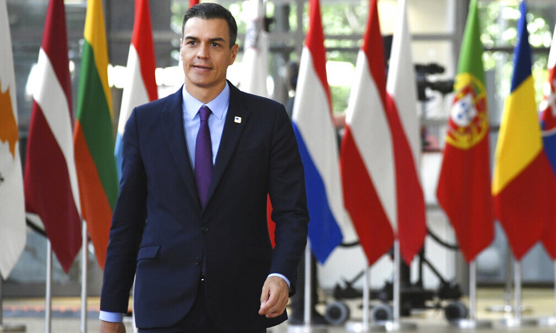 Πολιτική θύελλα στην Iσπανία: Σκέφτεται να παραιτηθεί ο Σάντσεθ – Οι καταγγελίες για τη σύζυγό του