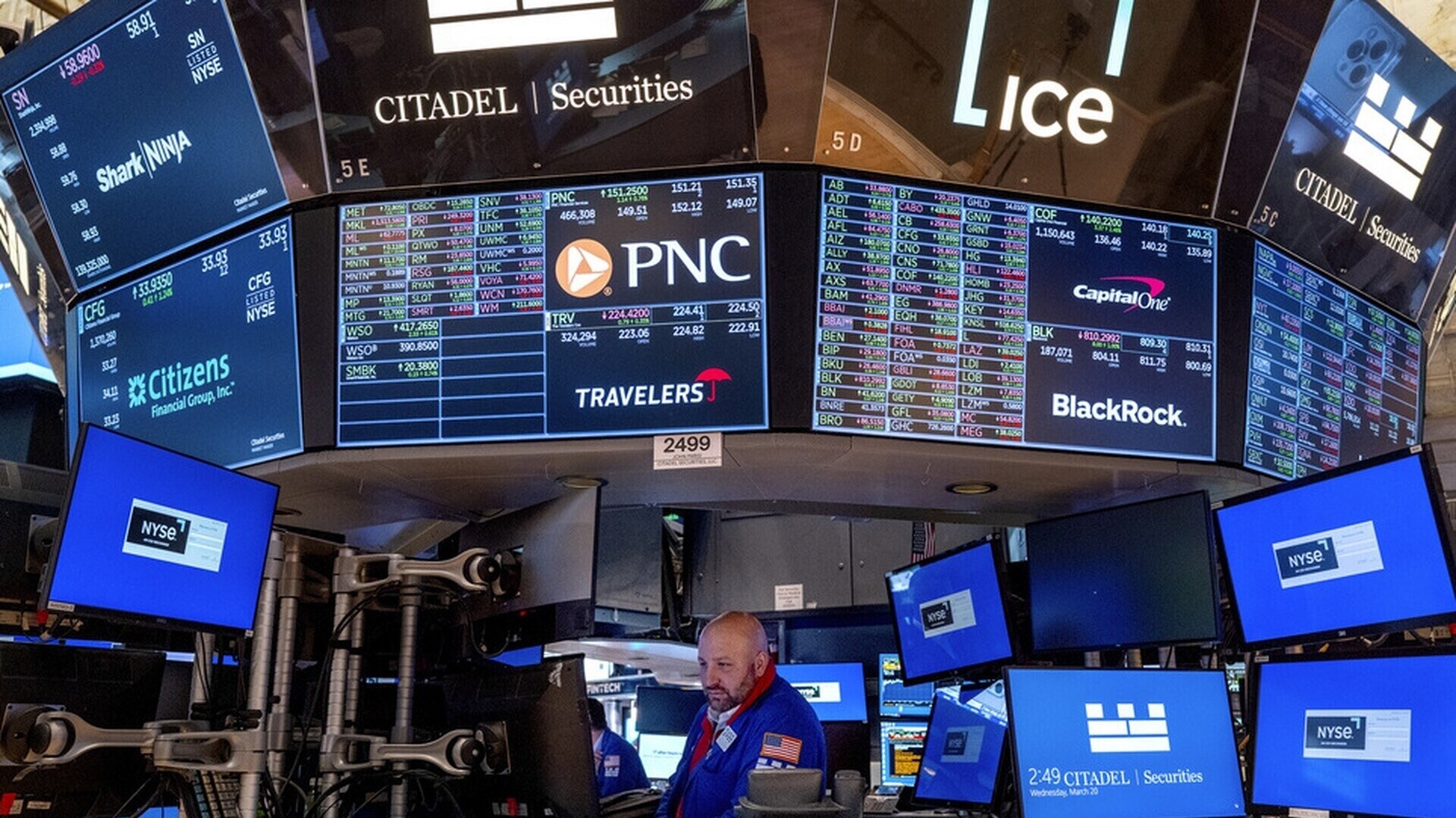 Wall Street: Με άνοδο έκλεισε το Χρηματιστήριο – Ώθηση από τον τεχνολογικό κλάδο