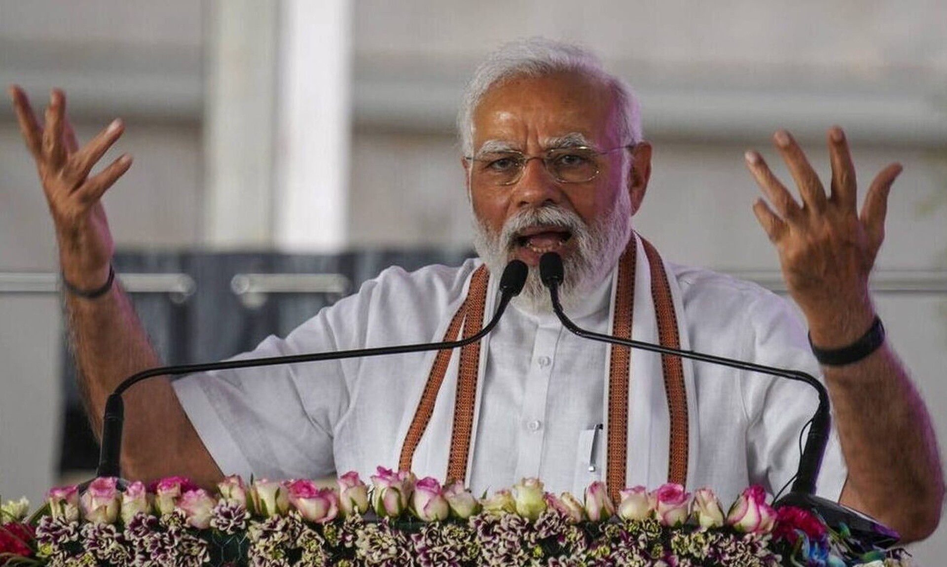 Διευθύνων Σύμβουλος JP Morgan: Επαινεί τον Μόντι – «Έβγαλε 400 εκατ. ανθρώπους από τη φτώχεια»