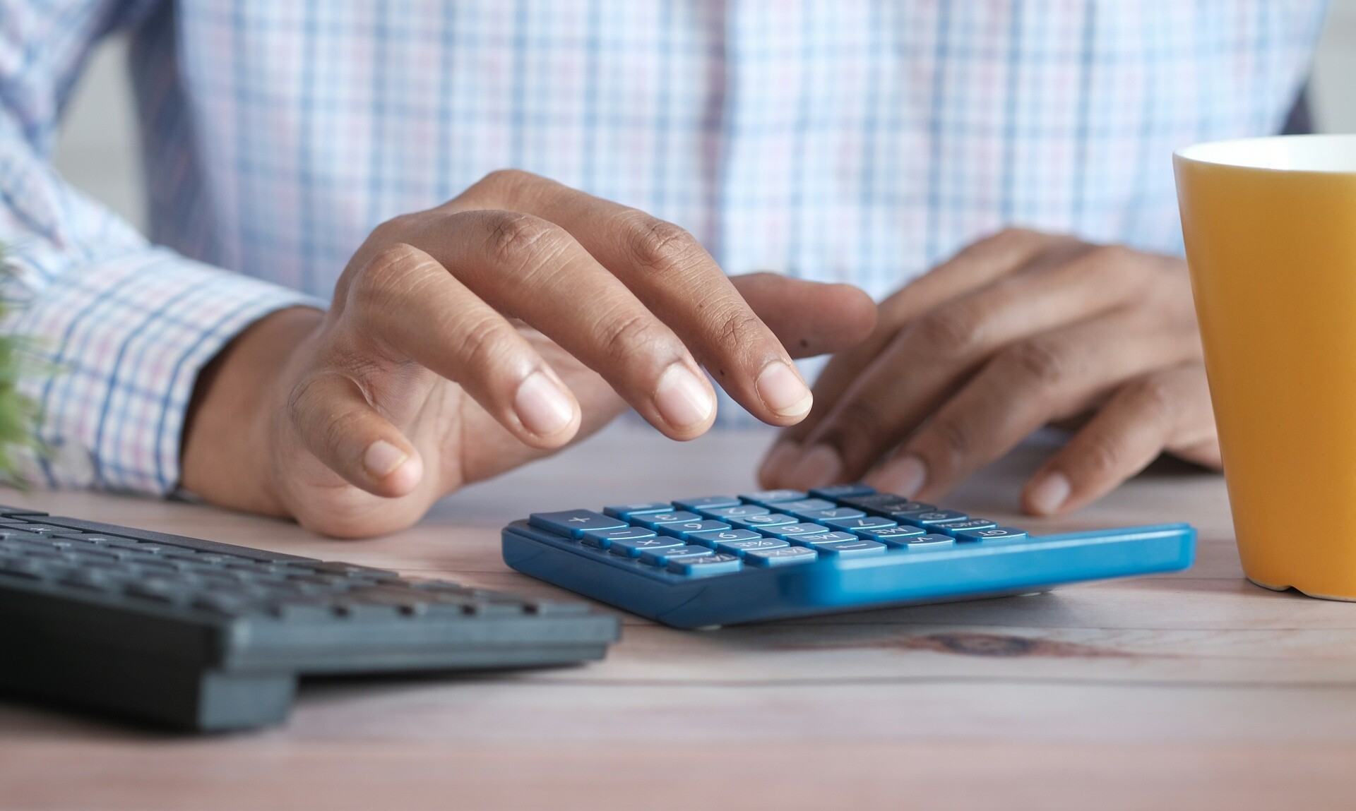 Φορολογικές δηλώσεις: Οι παγίδες στην υποβολή – Σε ποιους είναι αυτόματα συμπληρωμένες