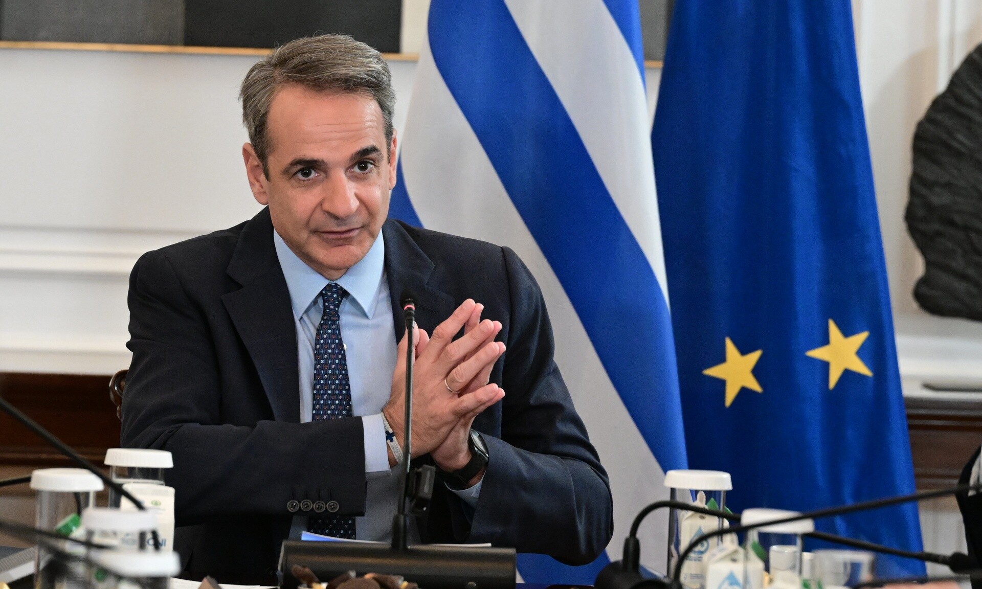 Μητσοτάκης για μπόνους δημοσίων υπαλλήλων: «Να επιβραβεύουμε όσους πετυχαίνουν τους στόχους τους»