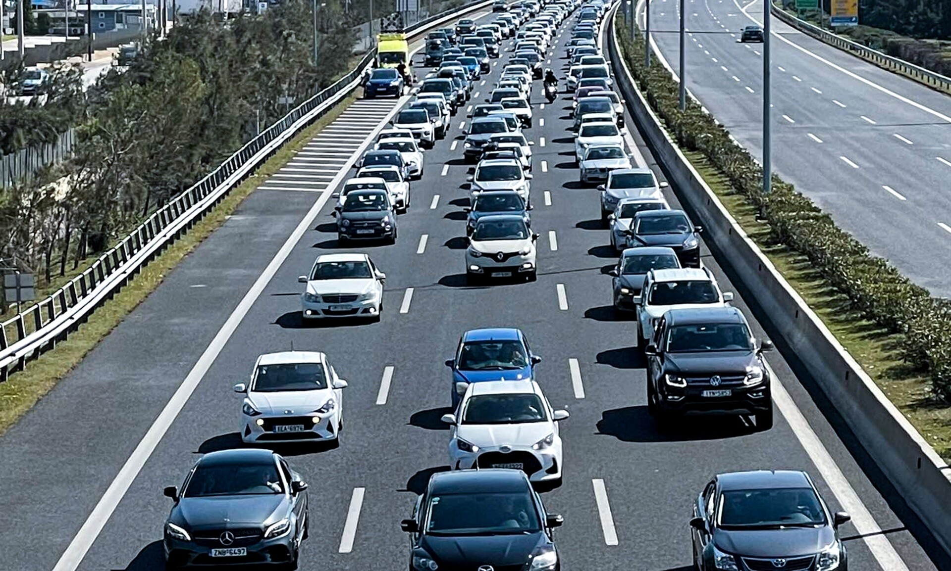 Αττική Οδός: Κυκλοφοριακές ρυθμίσεις σε Κάντζα και Κατεχάκη το βράδυ της Μεγάλης Δευτέρας