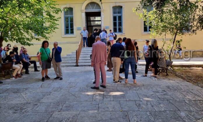 1545311-dikh_agia_skepi3.jpg