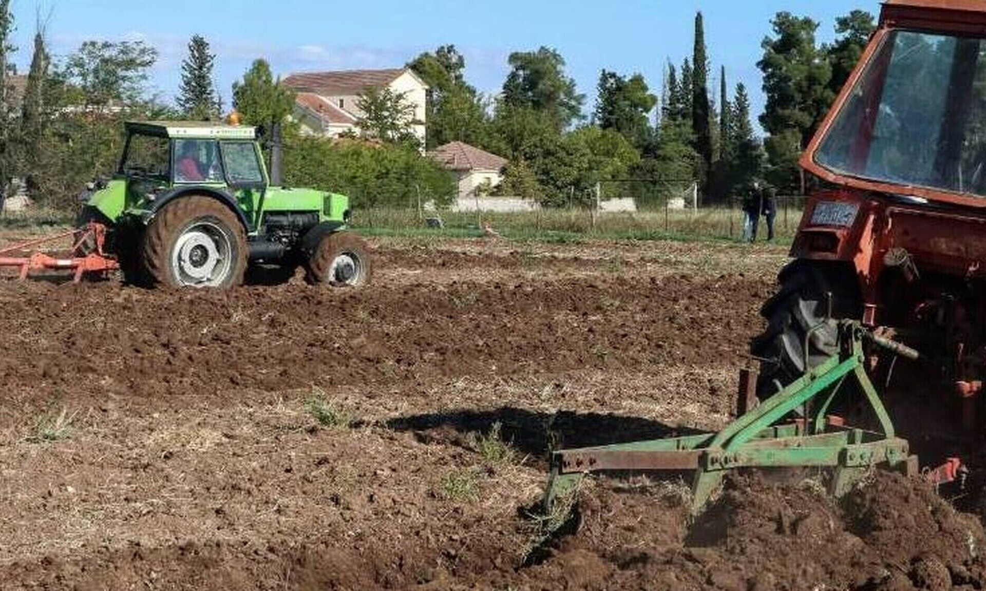 «Ζεστό» χρήμα για τους αγρότες λίγο πριν το Πάσχα – Πληρωμές 785,3 εκατ. ευρώ από τον ΟΠΕΚΕΠΕ