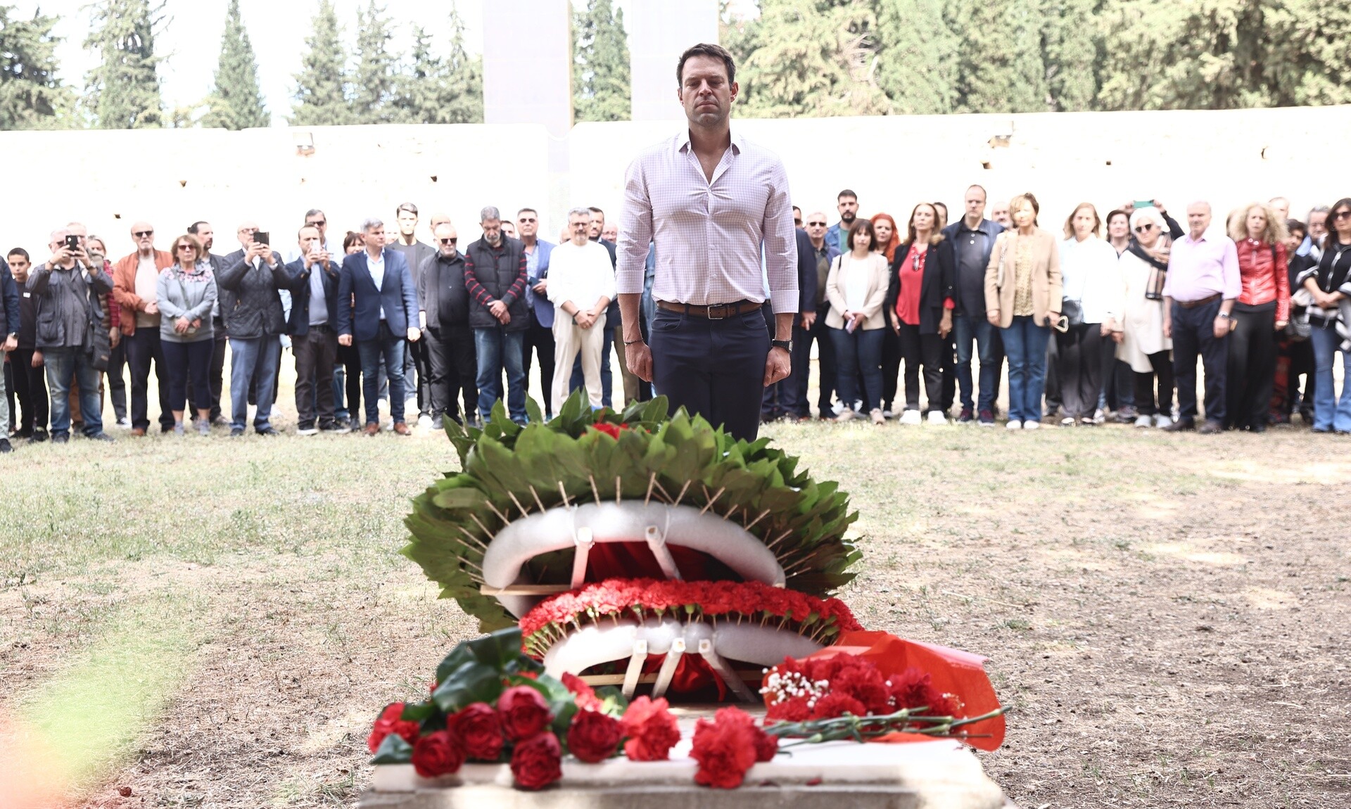 Στέφανος Κασσελάκης: Στο σκοπευτήριο της Καισαριανής για τους εορτασμούς τη Εργατικής Πρωτομαγιάς