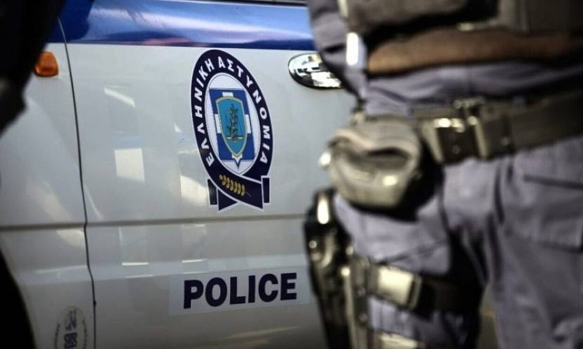 Συνελήφθησαν τρεις ανήλικοι που κατείχαν πλήθος κροτίδων στο Κορωπί