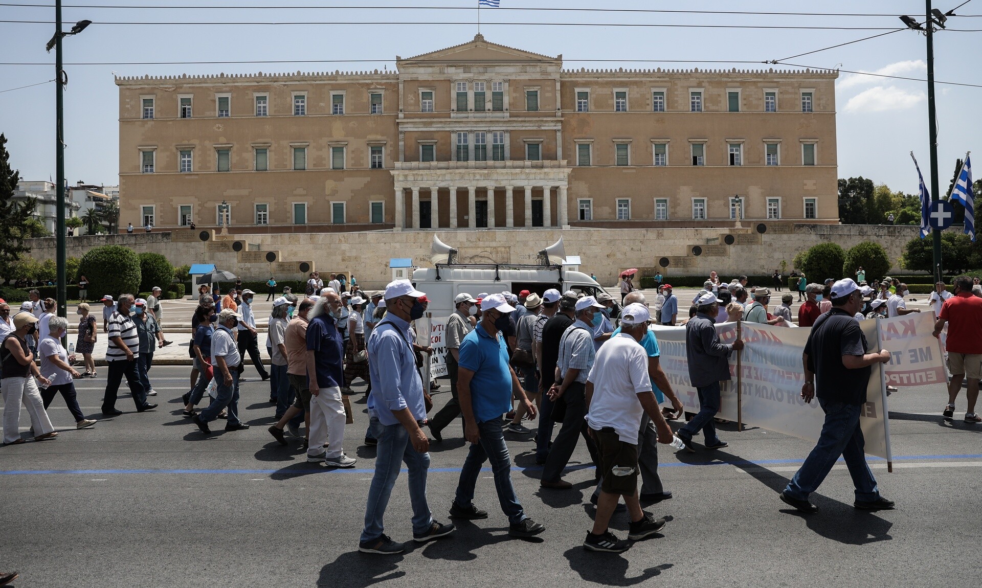 Έρχεται η γενιά των εργαζομένων 65άρηδων – Ο ρόλος του δημογραφικού