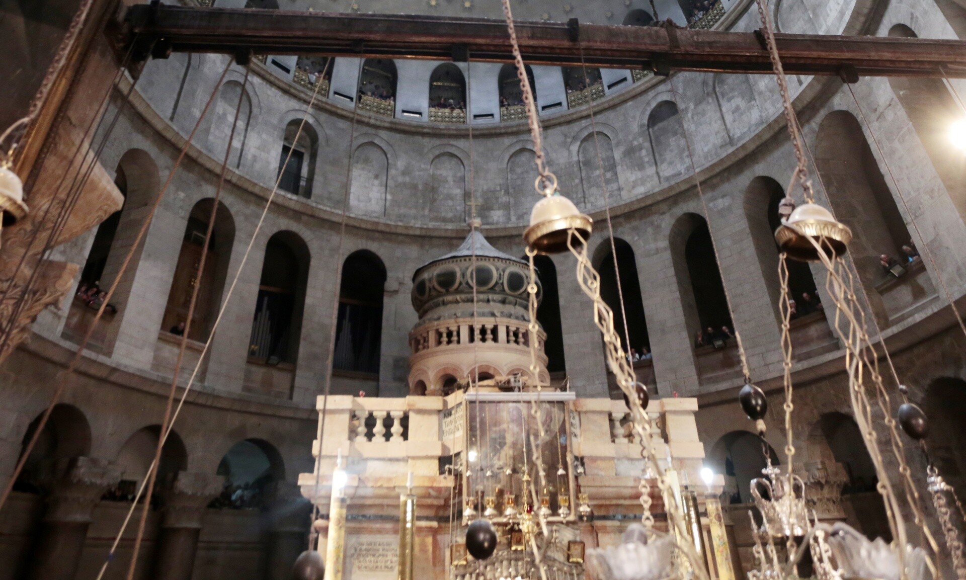 Στα Ιεροσόλυμα για το Άγιο Φως ο υφυπουργός Εξωτερικών Γιώργος Κώτσηρας