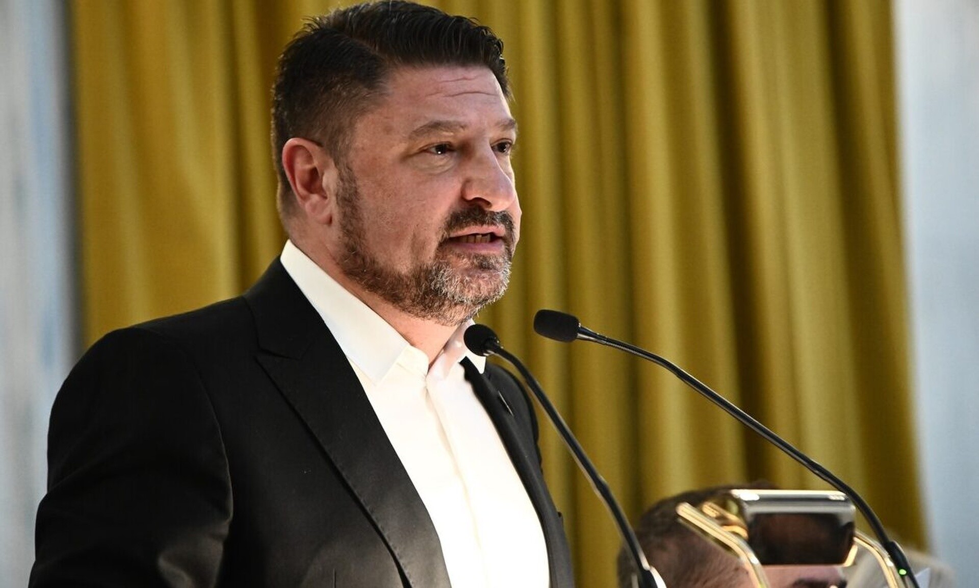 Το αναστάσιμο μήνυμα του Νίκου Χαρδαλιά: Οι σκέψεις μας σε όσους έχασαν αγαπημένα πρόσωπα