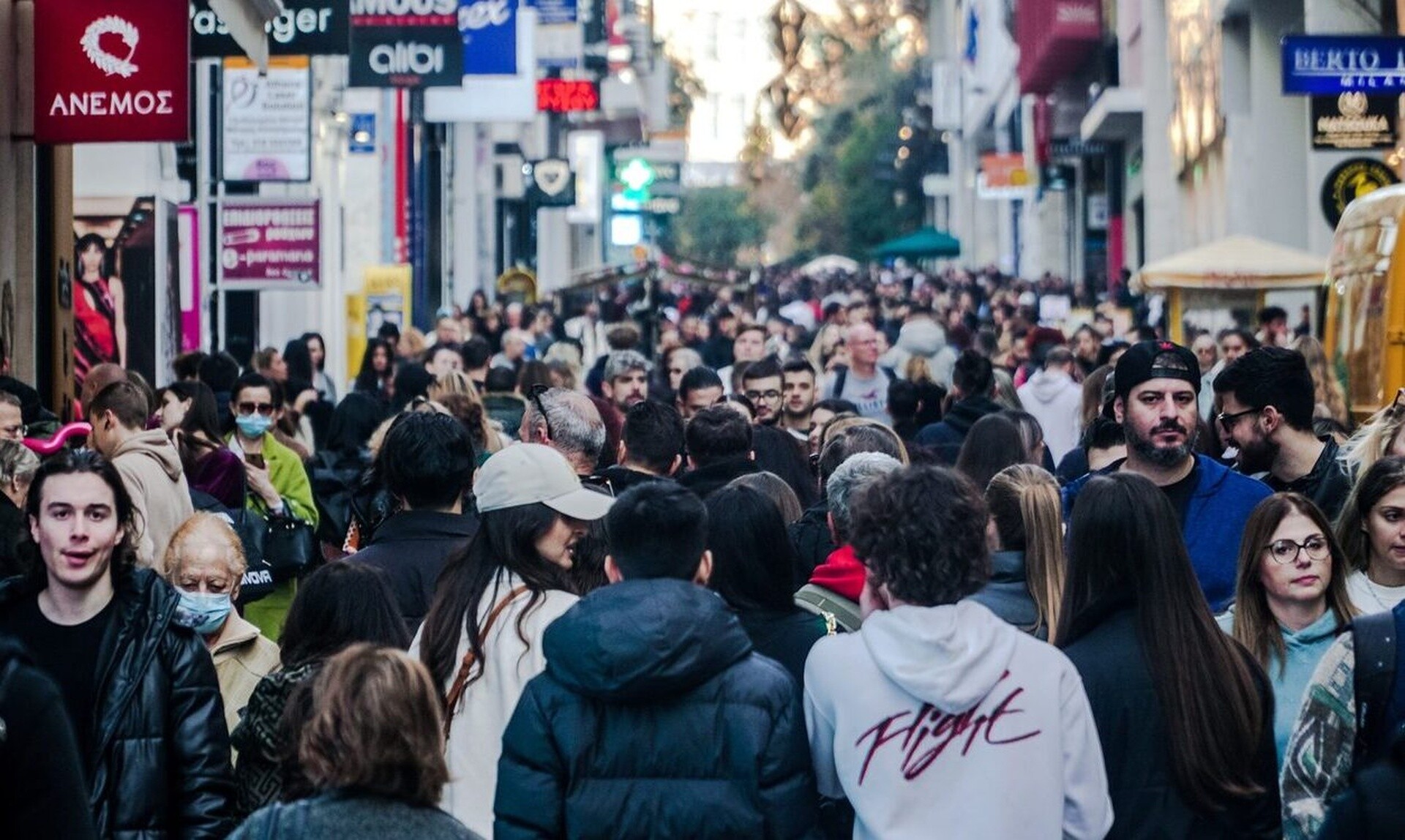 Μειώνονται κατά 30% τα τεκμήρια διαβίωσης