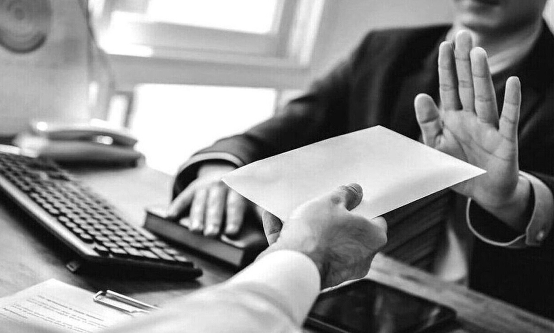 ΑΑΔΕ: Μόνο ψηφιακά η επικοινωνία με τους φορολογούμενους – Υποχρεωτική η επικαιροποίηση του e-mail