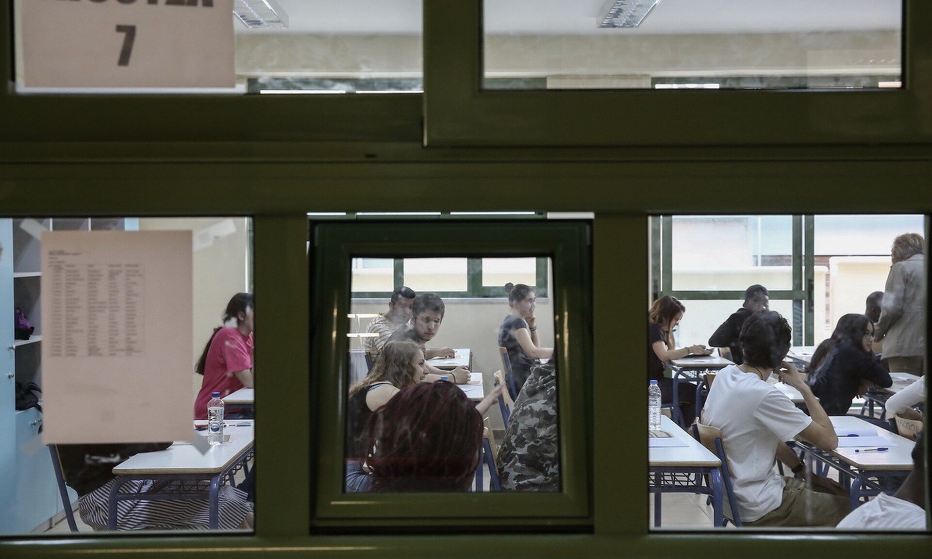 Πανελλήνιες εξετάσεις 2024: Αναλυτικά το πρόγραμμα για ΓΕΛ, ΕΠΑΛ και ειδικά μαθήματα