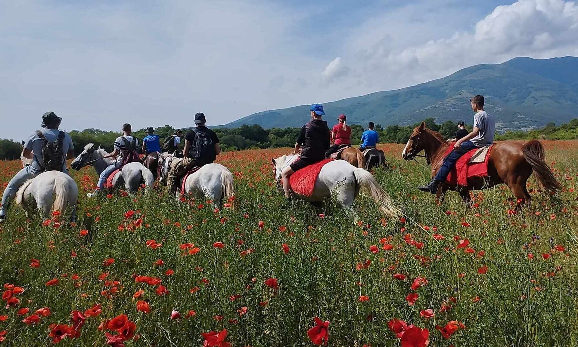 Δράμα: Το έθιμο της λιτανευτικής πομπής στην Καλή Βρύση, μια διαδρομή ευλάβειας στη φύση