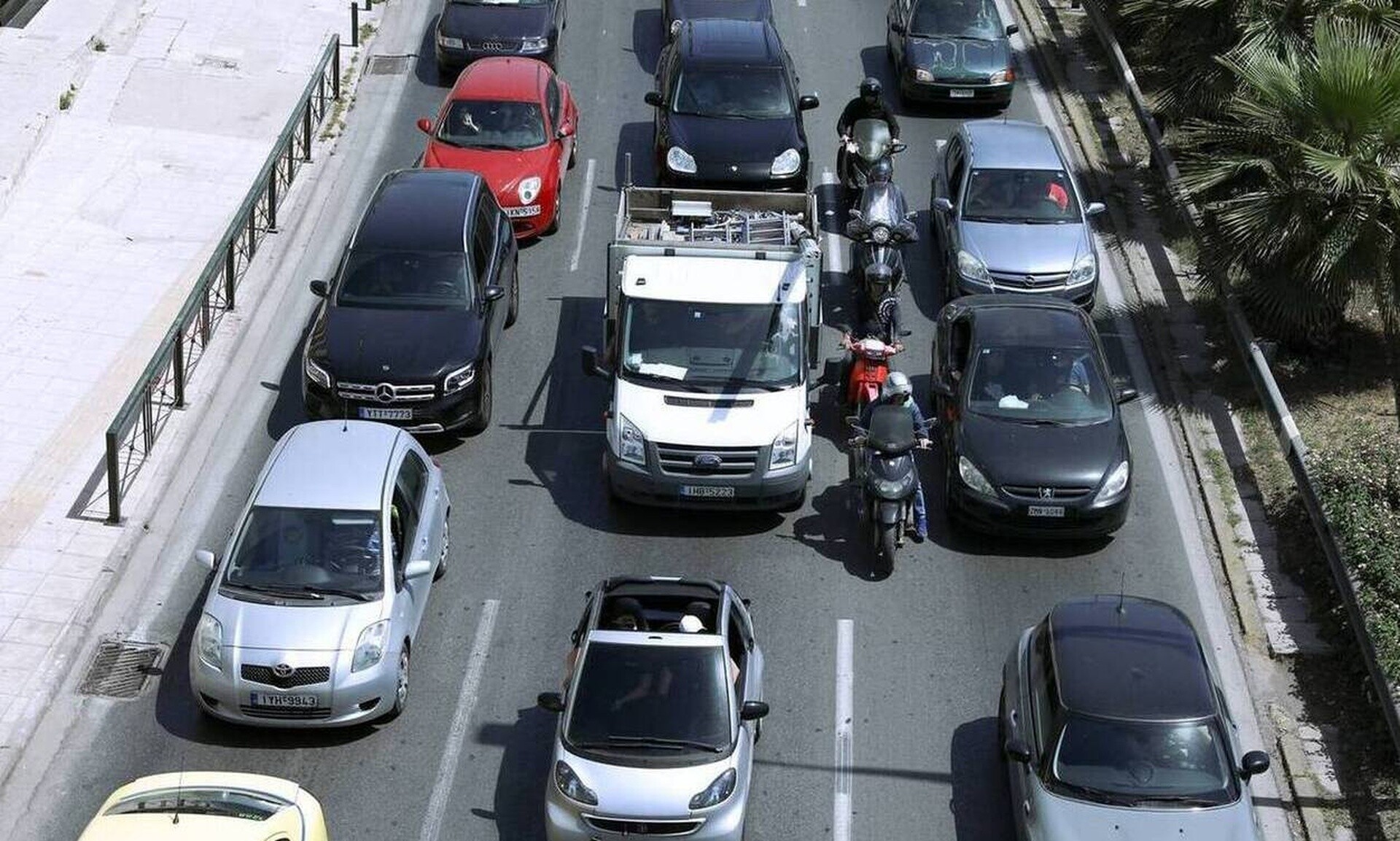 Στο στόχαστρο τα ανασφάλιστα οχήματα – Θα εντοπίζονται ηλεκτρονικά