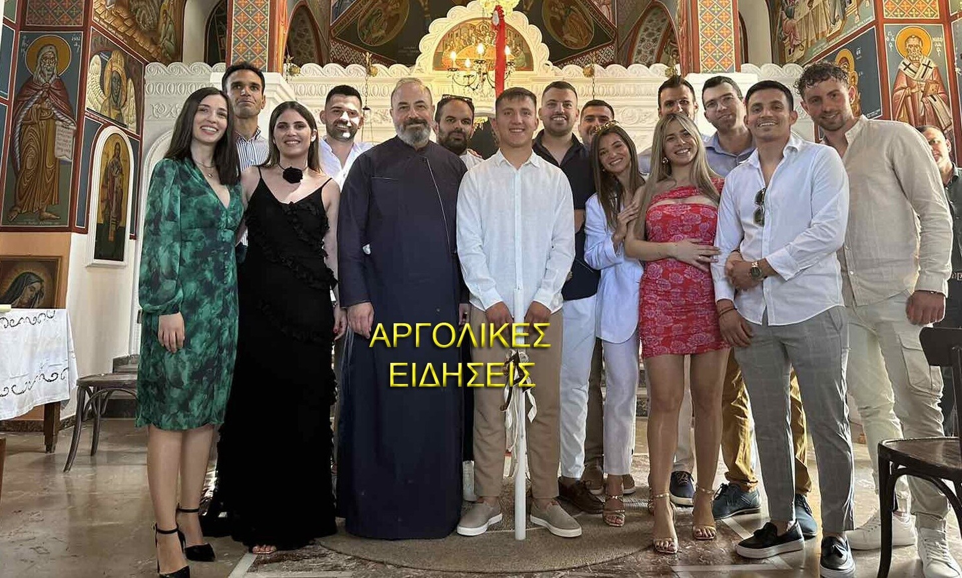 Ναύπλιο: Βορειοηπειρώτης με 13 νονούς βαφτίστηκε Χριστιανός Ορθόδοξος