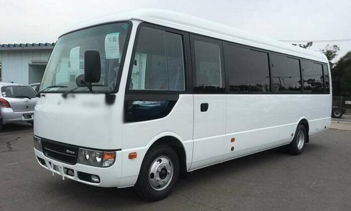 1548986-mini-bus.jpg