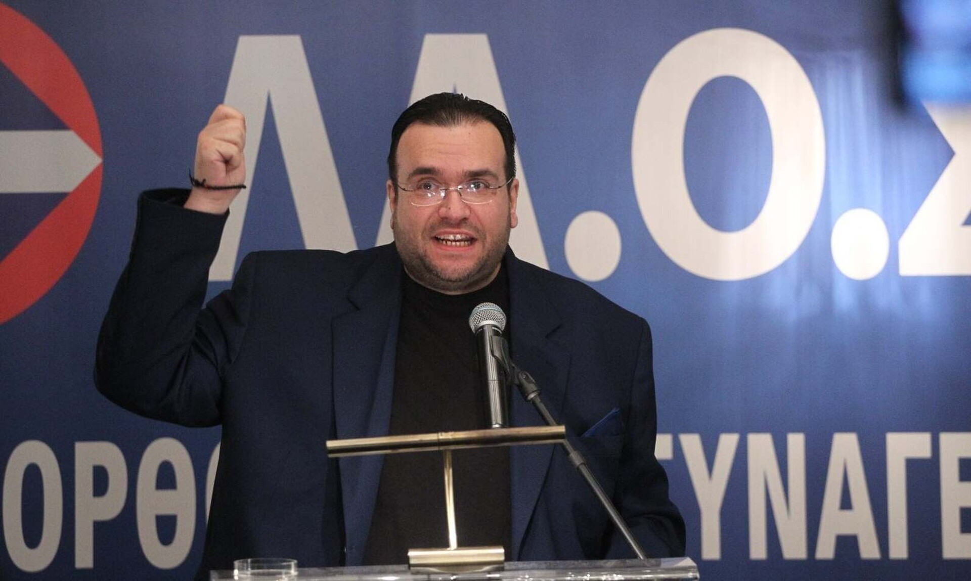 Φίλιππος Καμπούρης: Καταθέτει μήνυση κατά του Βελόπουλου για απειλές κατά της ζωής του