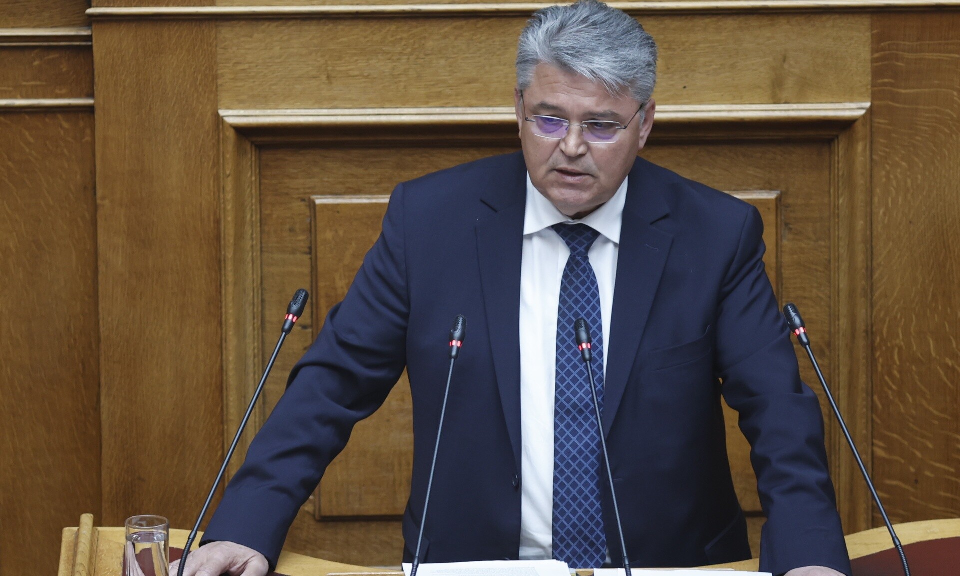 Δημήτρης Νατσιός για δημογραφικό: «Η Ελλάδα μετατρέπεται σε απέραντο γηροκομείο»