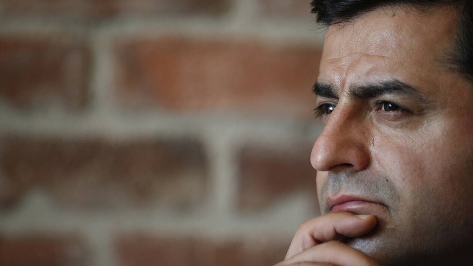 Τουρκία: Σε 42 χρόνια φυλάκιση καταδικάστηκε ο Κούρδος ηγέτης Σελαχατίν Ντεμιρτάς