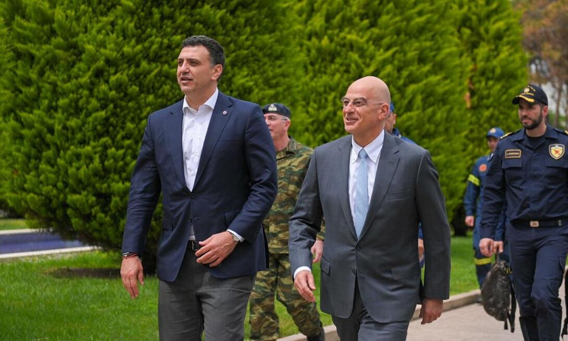 Αλεξανδρούπολη: Συσκέψεις Κικίλια και Δένδια για την αντιμετώπιση των δασικών πυρκαγιών