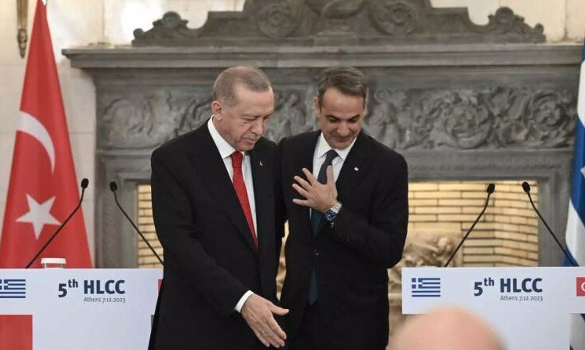 Το παρασκήνιο της συνάντησης Μητσοτάκη – Ερντογάν – Οι ανοιχτοί δίαυλοι και ο κρίσιμος Σεπτέμβριος