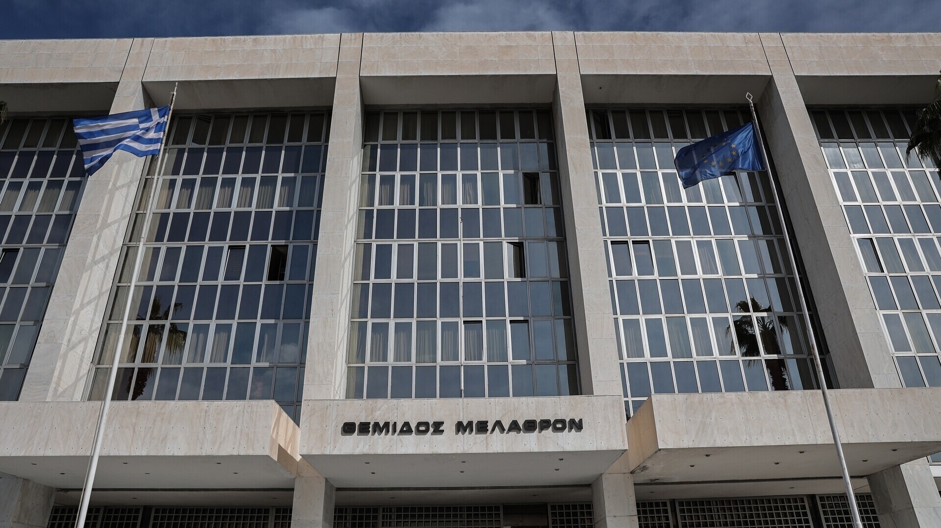 Δικαιοσύνη: Συνταξιοδοτούνται 32 ανώτατοι δικαστές  – Ποιοι προάγονται στις θέσεις τους