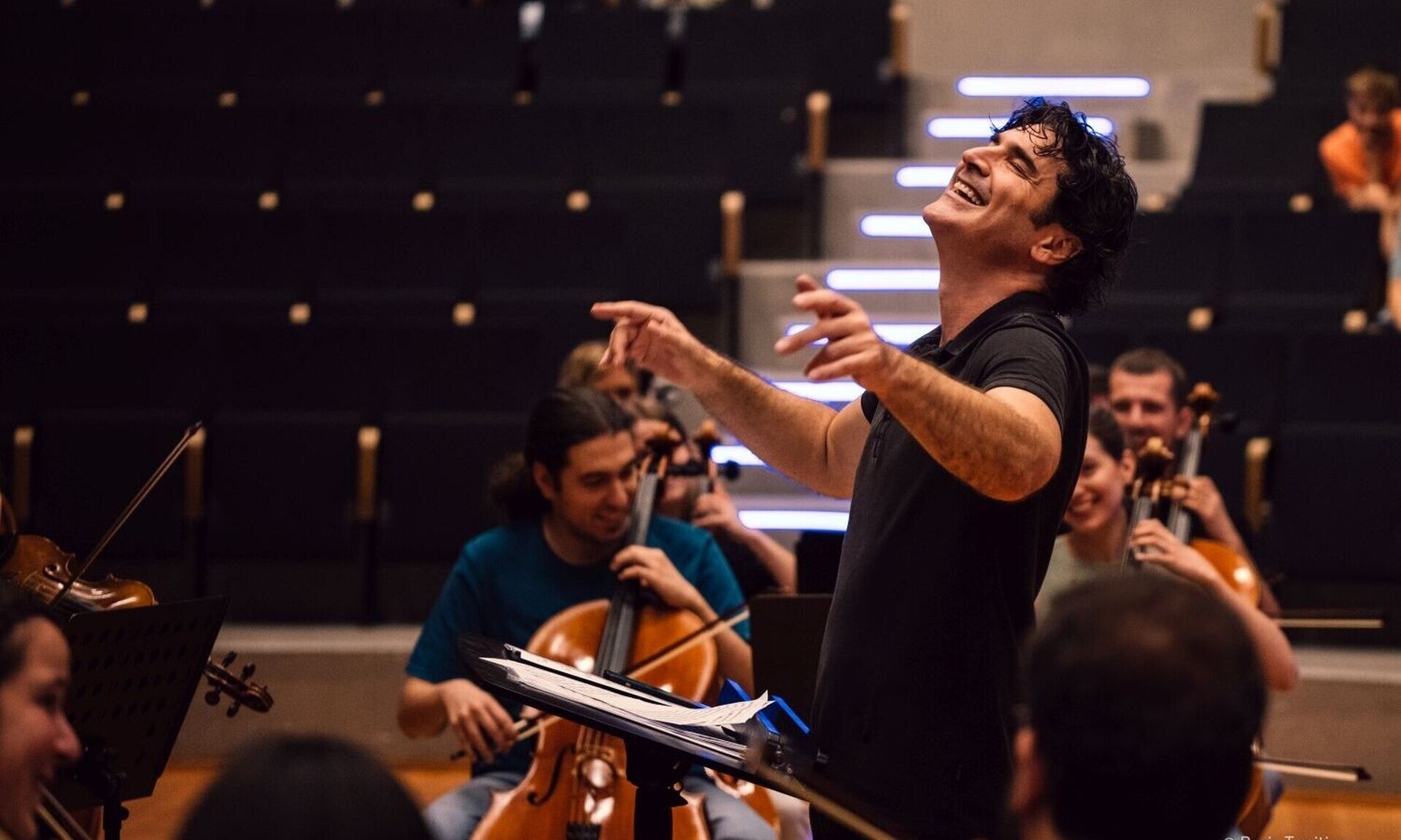 To «Μaestro» του Χριστόφορου Παπακαλιάτη στην κορυφή του Netflix