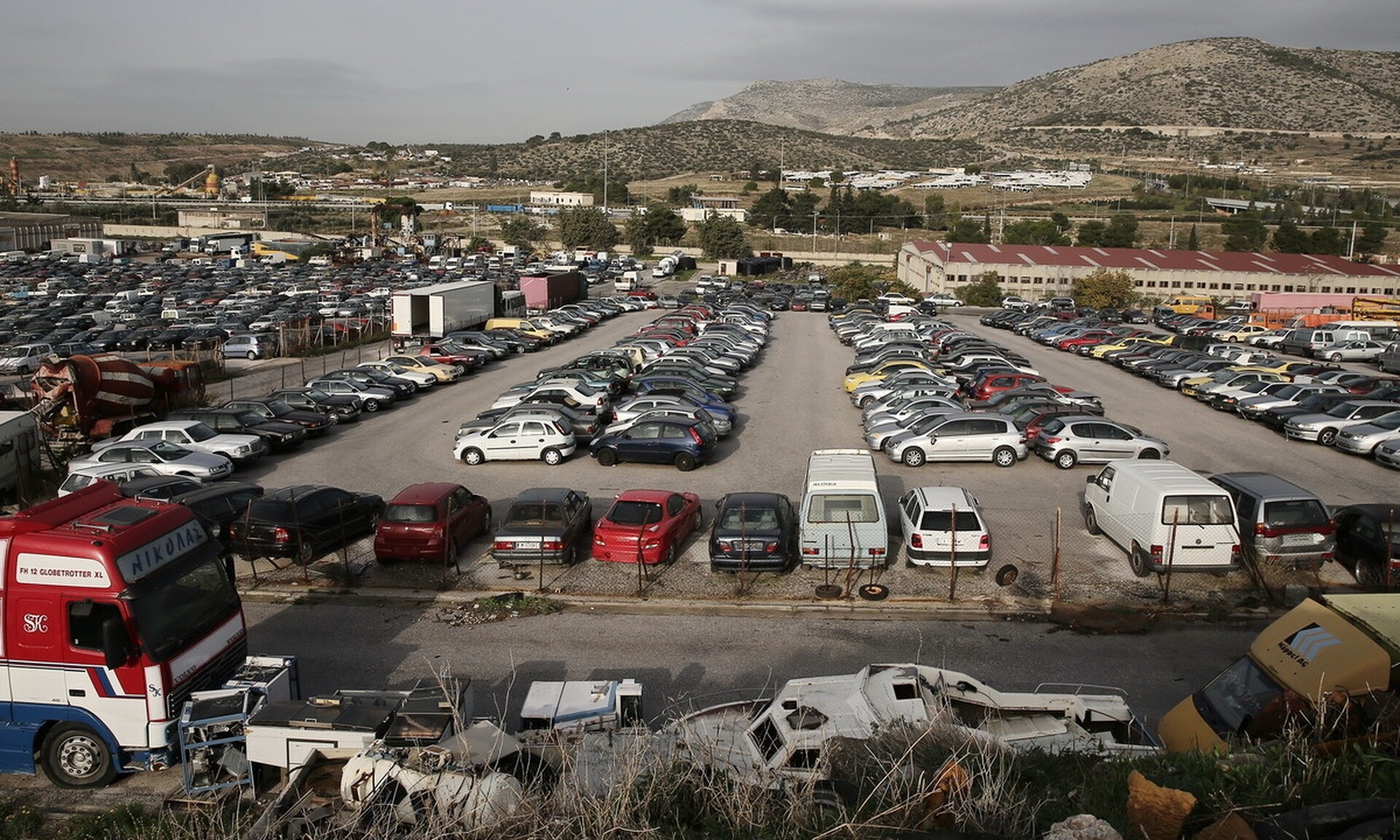 Αυτοκίνητα από 200 ευρώ: Σήμερα η μεγάλη δημοπρασία – Δείτε την αναλυτική λίστα με τα 52 οχήματα