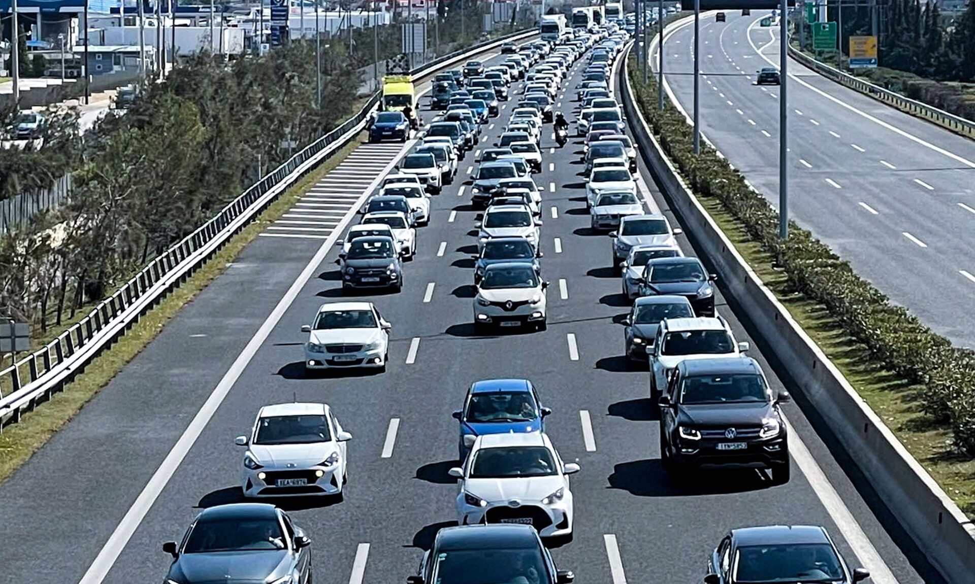 Κυκλοφοριακές ρυθμίσεις στην Αττική οδό από σήμερα το βράδυ – Η εναλλακτική διαδρομή