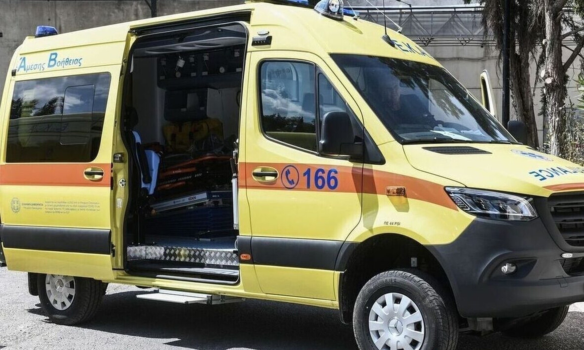 Σοβαρό τροχαίο στην Περιφερειακή Οδό της Θεσσαλονίκης – Αναφορές για εγκλωβισμένους
