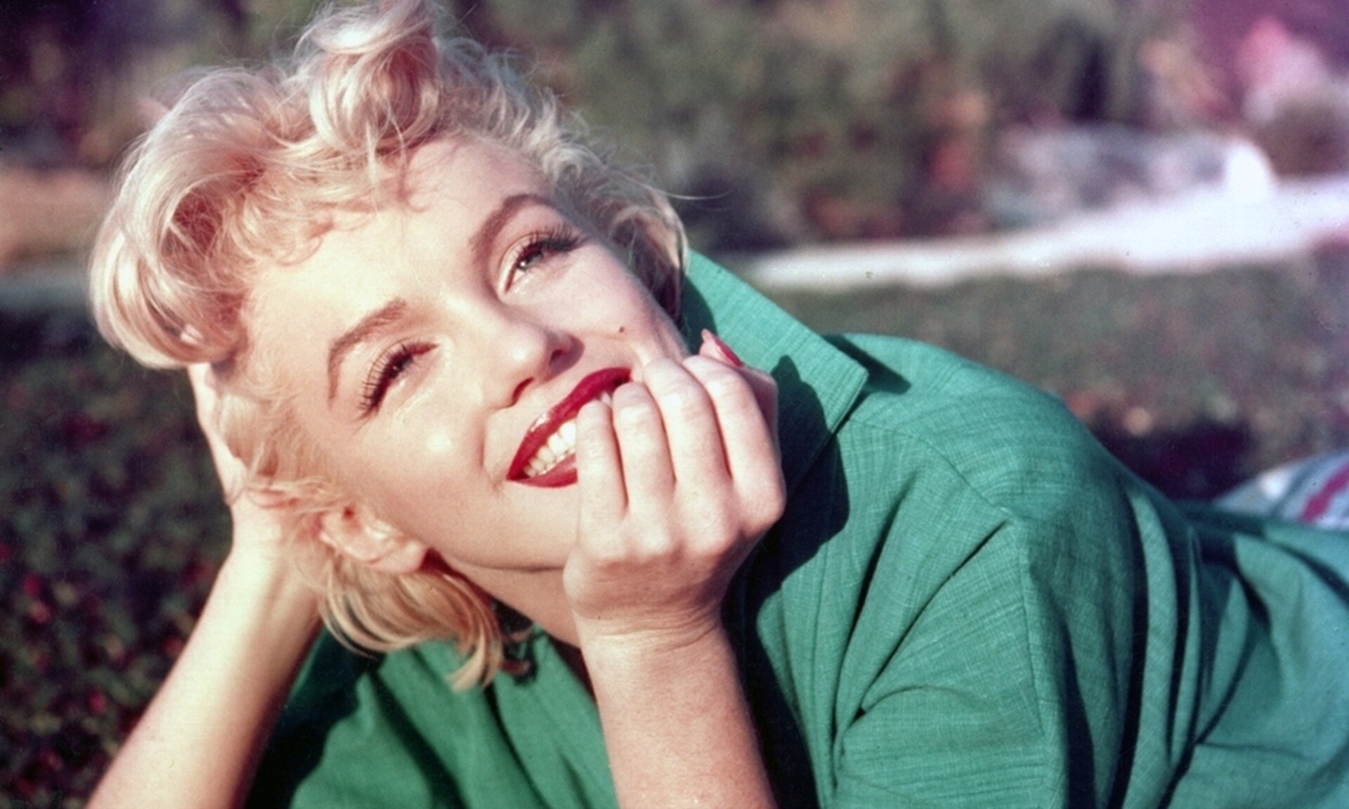 Μέριλιν Μονρόε: Η Νόρμα Τζιν γεννήθηκε σαν σήμερα – Ένα μικρό κορίτσι σε έναν μεγάλο κόσμο