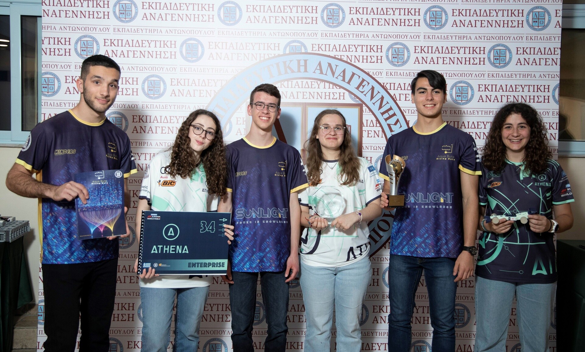 Μεγάλες επιχειρήσεις στηρίζουν τις Μαθητικές Ομάδες Ρομποτικής & STEM της Εκπαιδευτικής Αναγέννησης