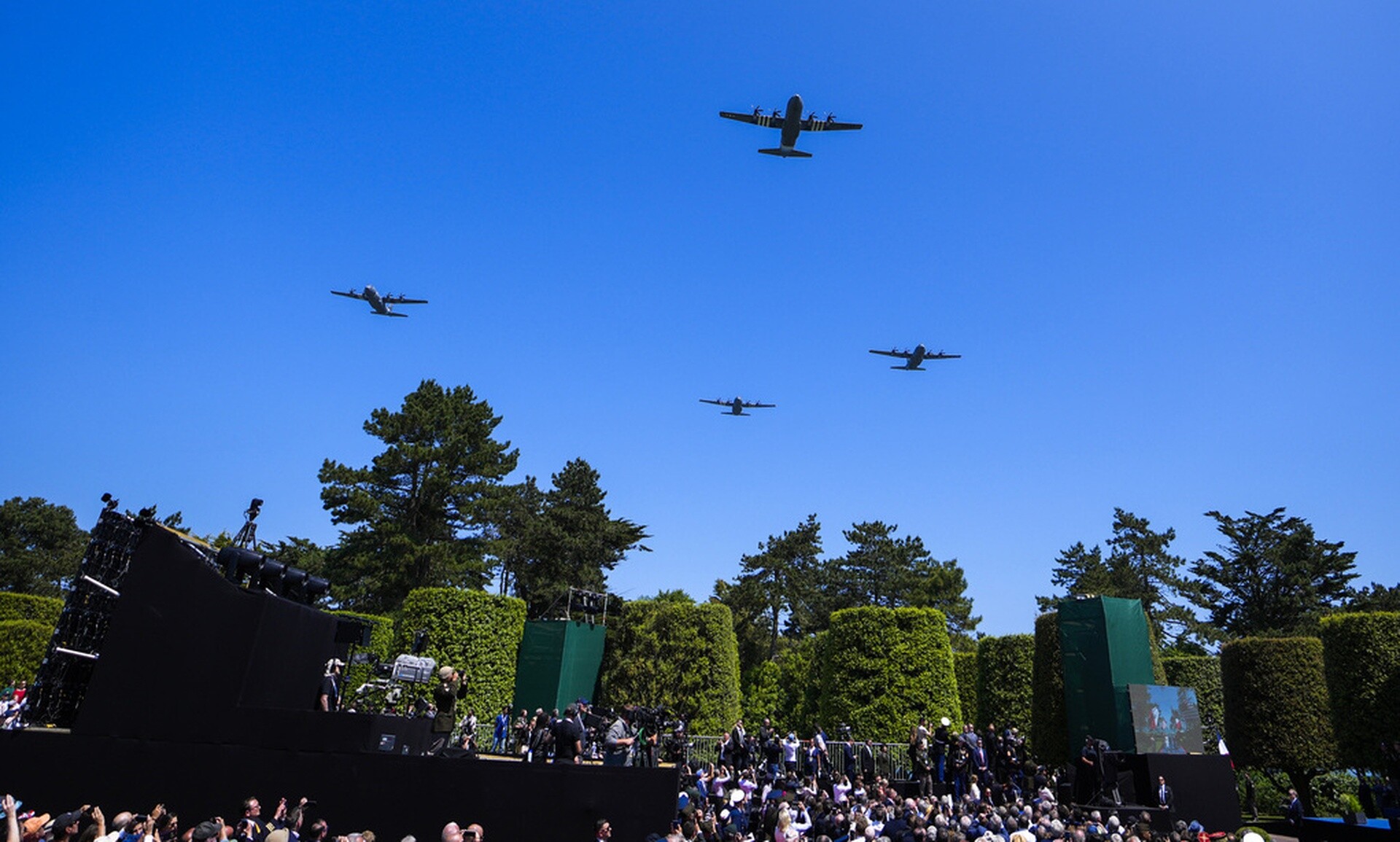Live οι εκδηλώσεις για την 80η επέτειο της D-Day
