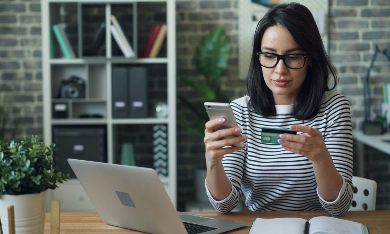 Τράπεζες: Ριζικές αλλαγές στις μεταφορές χρημάτων – Θα χρειάζονται μονάχα 10 δευτερόλεπτα