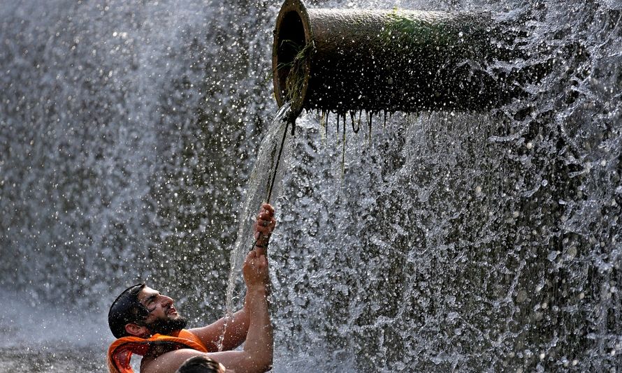 «Καίγεται» το Πακιστάν: Εκατοντάδες οι νεκροί από τον καύσωνα