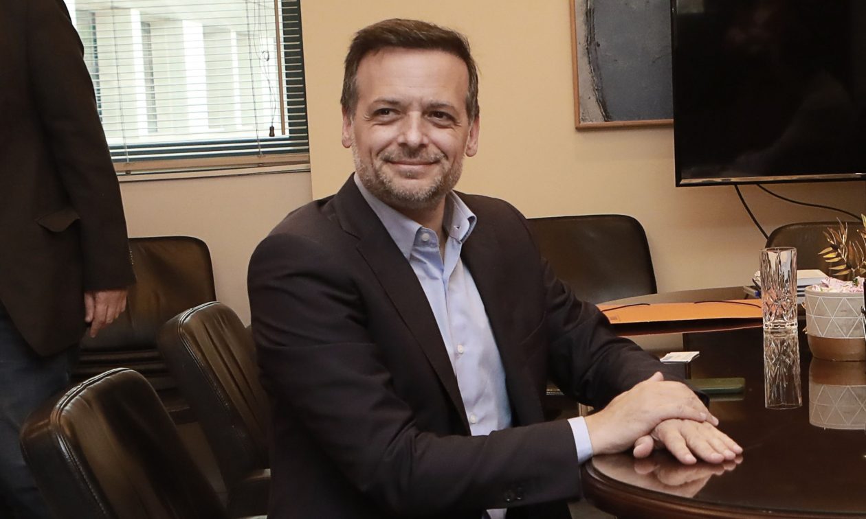 Χάρης Δούκας: «Από την εποχή της επιβίωσης, να περάσουμε στην εποχή της υπέρβασης»