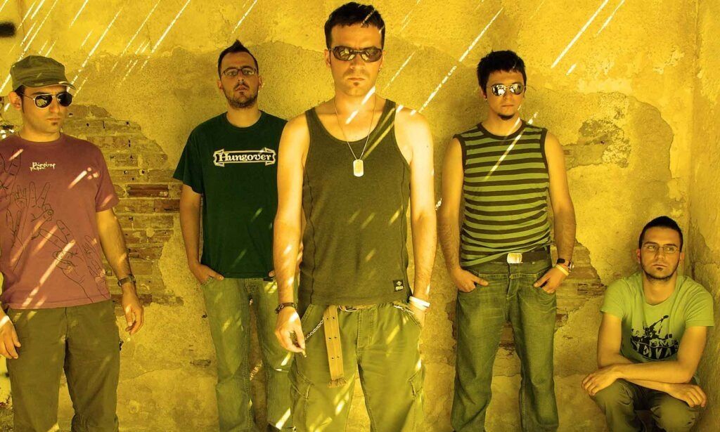 Raining Pleasure: Επανασύνδεση και ζωντανή εμφάνιση στο Λυκαβηττό