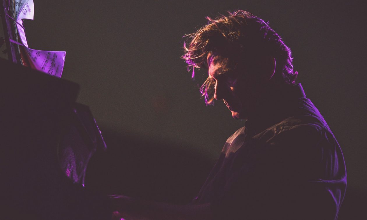 Γιάννης Μπελώνης: «Η μουσική συνδέει τους λαούς, δεν τους διαχωρίζει»