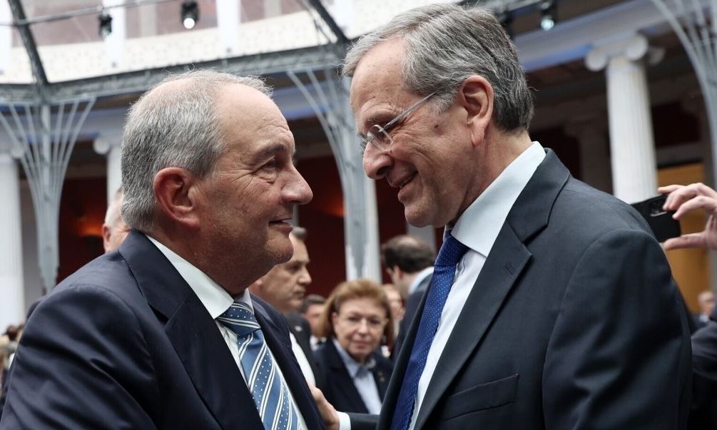 Η κοινή εμφάνιση Σαμαρά και Καραμανλή κινητοποιεί το Μέγαρο Μαξίμου