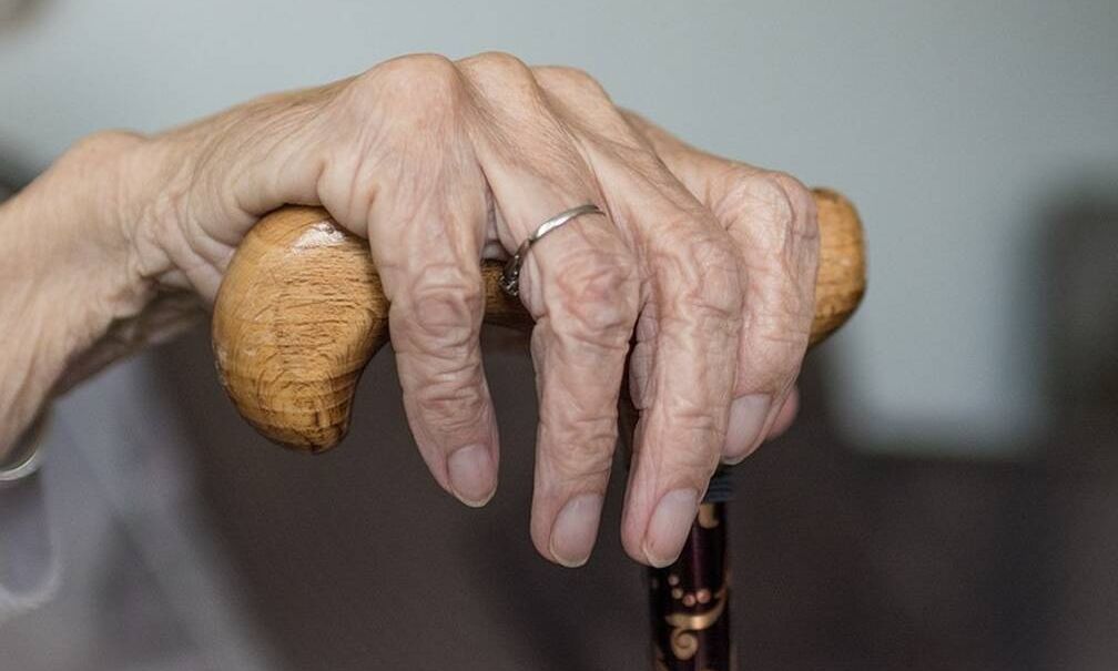 ΕΚΑΣ: Εξετάζεται η μερική επαναφορά του – Έρχονται αυξήσεις στις συντάξεις από 30 έως 200 ευρώ