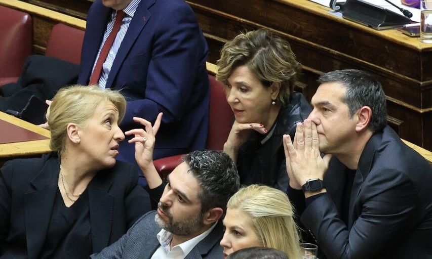 ΣΥΡΙΖΑ – ΠΣ: Ομαδικά κοινοβουλευτικά πυρά για τις εργασιακές ρυθμίσεις κατά ΝΔ