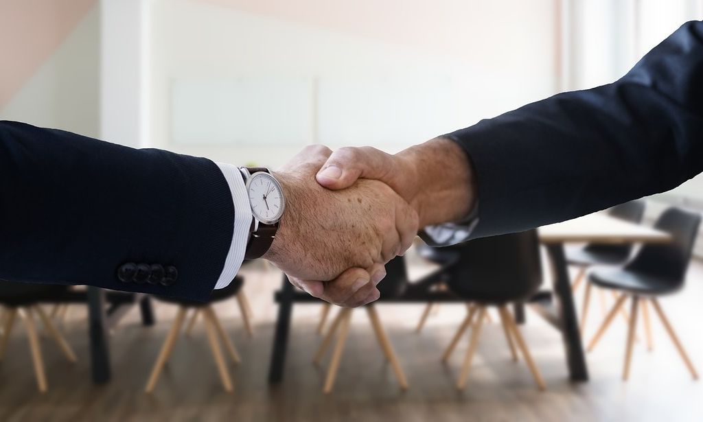 Ανοίγουν 1.510 θέσεις μόνιμων κι εποχιακών στον δημόσιο και στον ευρύτερο δημόσιο τομέα