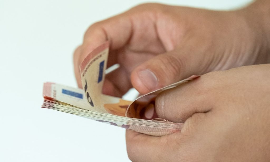 Σταθεροποιήθηκε στο 2,4% ο πληθωρισμός τον Ιούνιο – Η αποκλιμάκωση που περίμενε η αγορά δεν… ήρθε