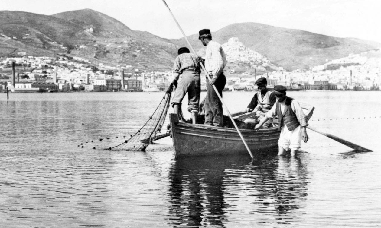 «Τέχνες της θάλασσας»: Έκθεση και προβολές για την κυκλαδική κουλτούρα στο Ινστιτούτο Γκαίτε