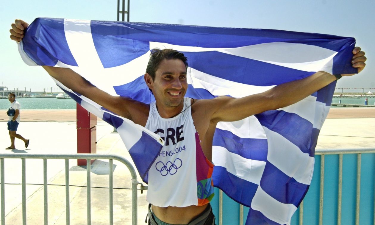 «Άστραψε και βρόντηξε» ο Κακλαμανάκης για Αυγενάκη: «Χρειάστηκε μία κάμερα για να ξηλωθεί»