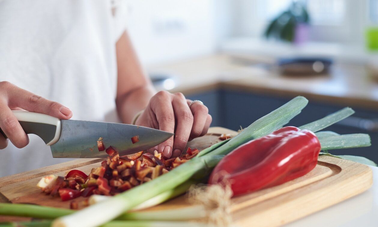 Μεσημεριανό φαγητό: Στα ύψη η τιμή της «σπιτικής συνταγής»