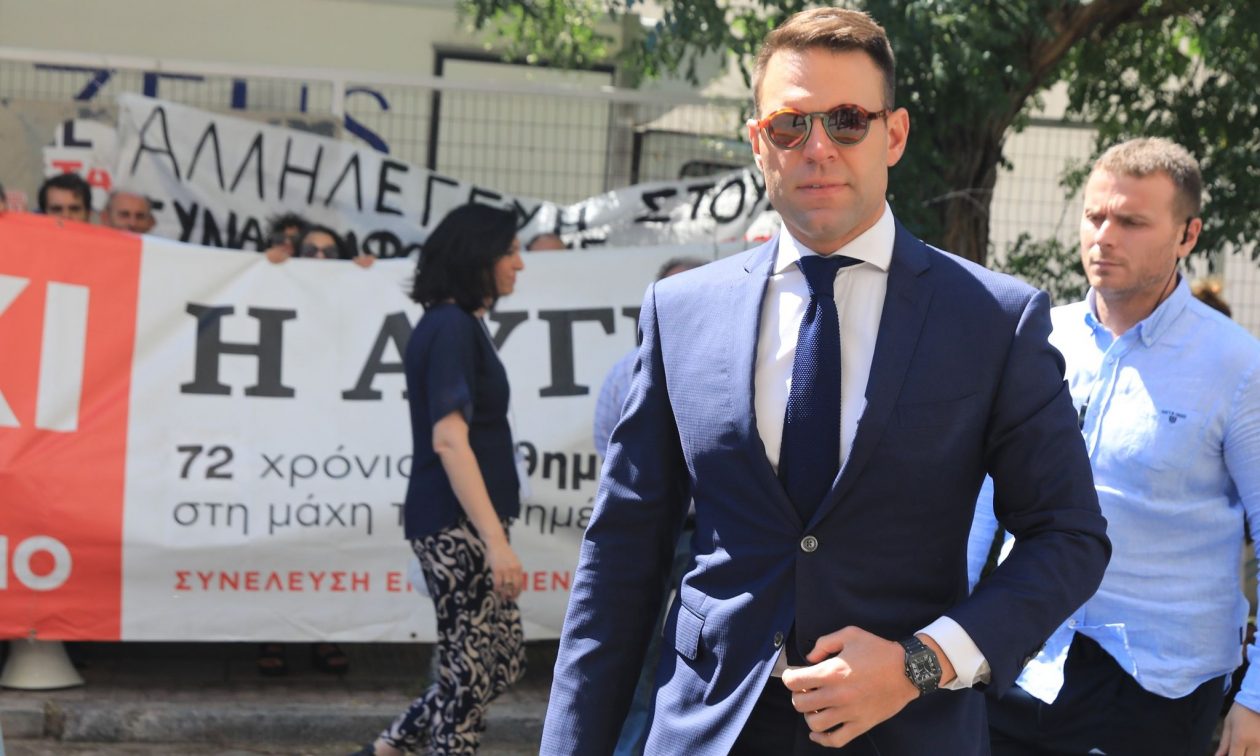 Την αυτοκατάργηση του ΣΥΡΙΖΑ ζητάει ο Κασσελάκης και την αντικατάσταση του από ένα κόμμα «ΙΧ»