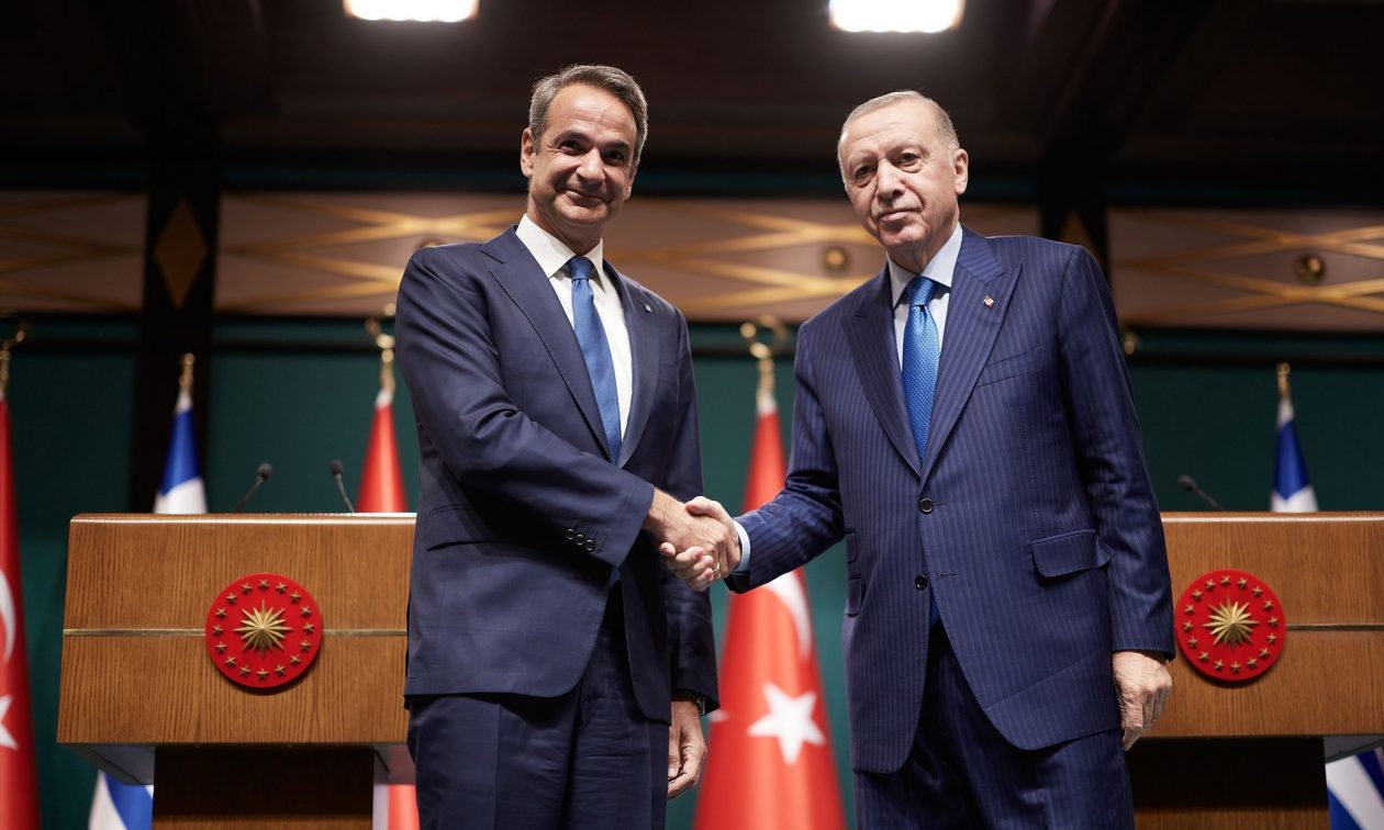 Συνάντηση Μητσοτάκη-Ερντογάν στο περιθώριο της Συνόδου του ΝΑΤΟ