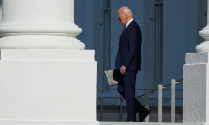 1565415-9b0000af-joebiden.jpg
