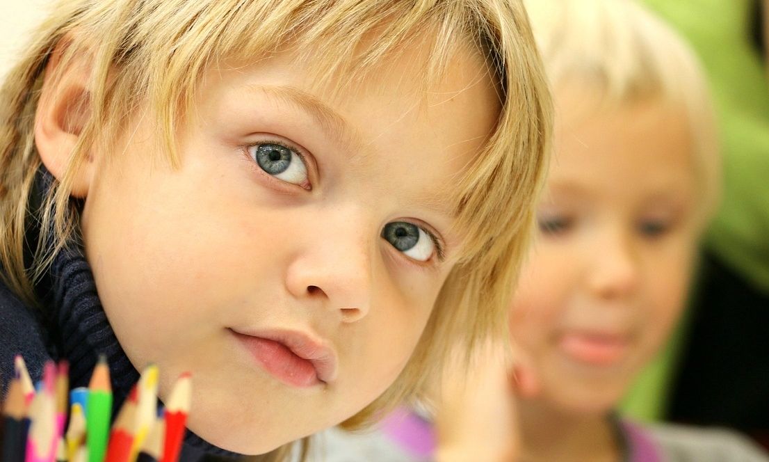 Μειωμένο ωράριο: Τι ισχύει, πώς και πότε το δικαιούνται οι γονείς